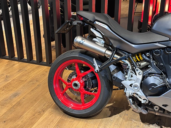 Ducati SuperSport (2021-reg) 6 of 11