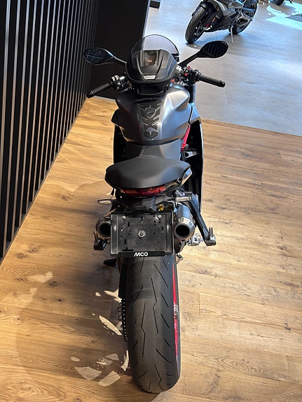 Ducati SuperSport (2021-reg) 5 of 11