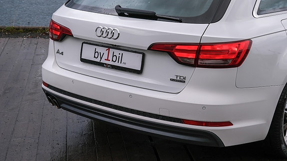 Audi A4 10 of 30