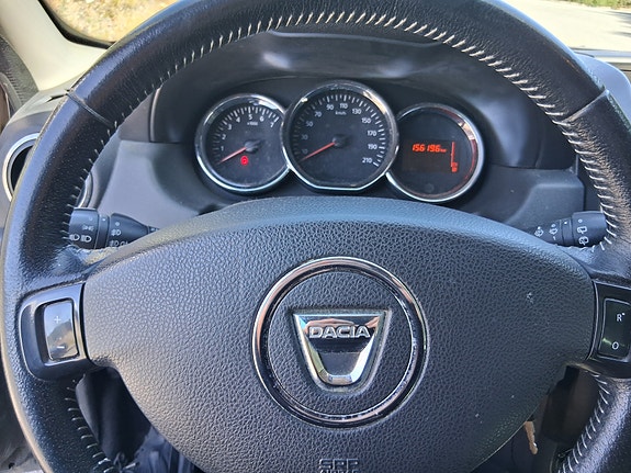 Dacia Duster 7 of 14