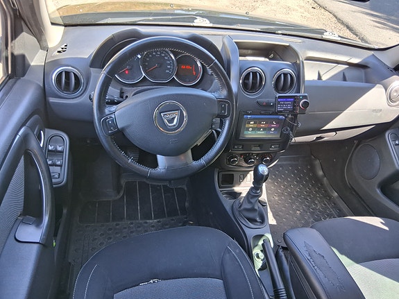 Dacia Duster 12 of 14
