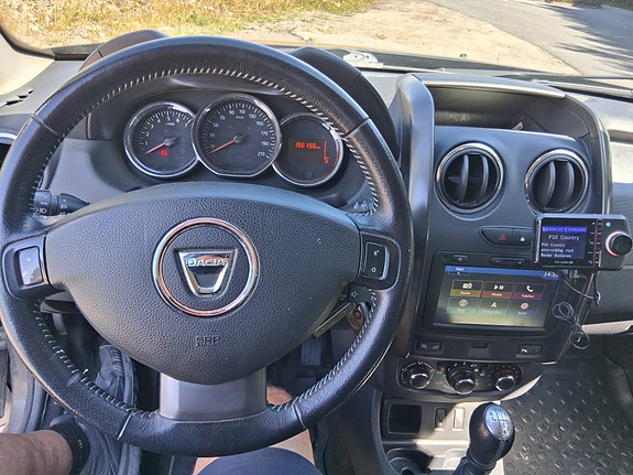 Dacia Duster 6 of 14
