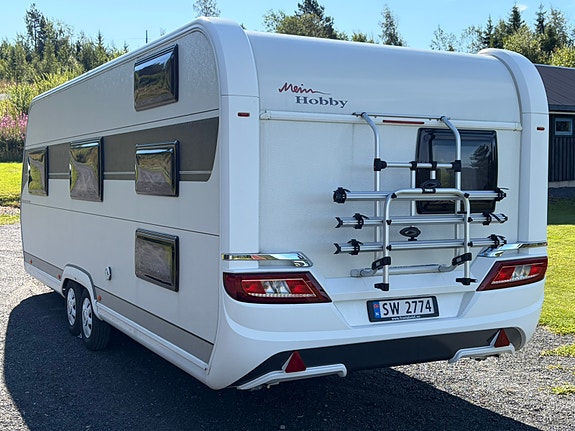 Hobby 650 KMFe Excellent edition - 3 køyer - ALDE - AC - 2200kg 2 of 9