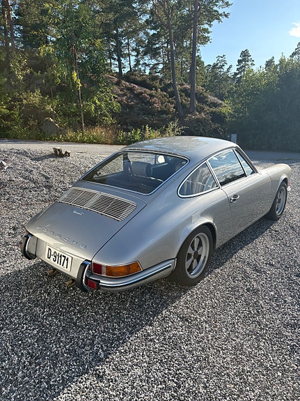 Porsche 911 3 of 30