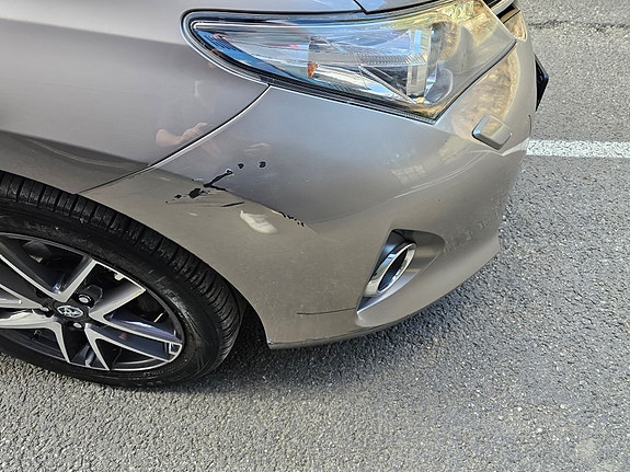 Toyota Auris 9 of 22