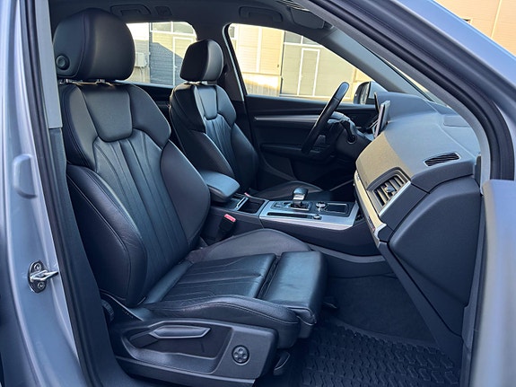 Audi Q5 17 of 30