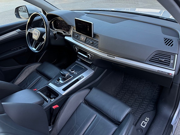 Audi Q5 16 of 30