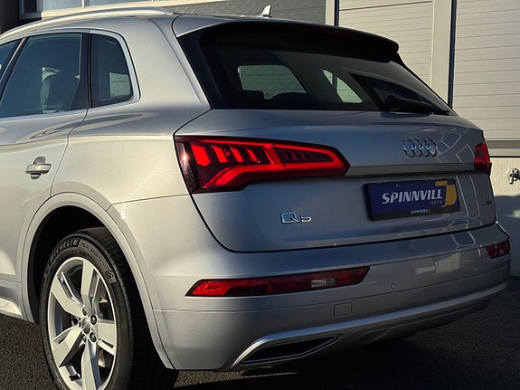 Audi Q5 6 of 30