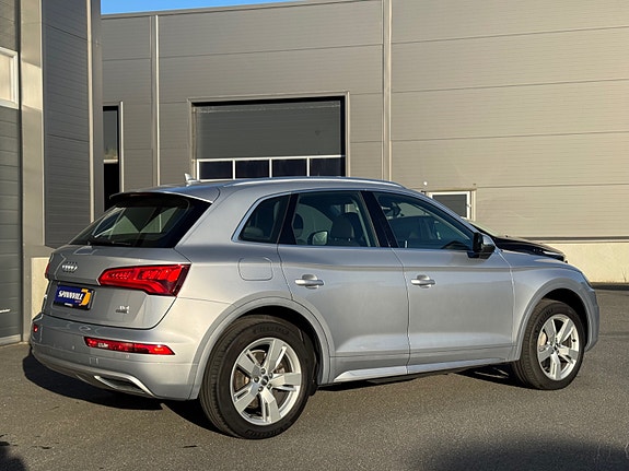 Audi Q5 10 of 30
