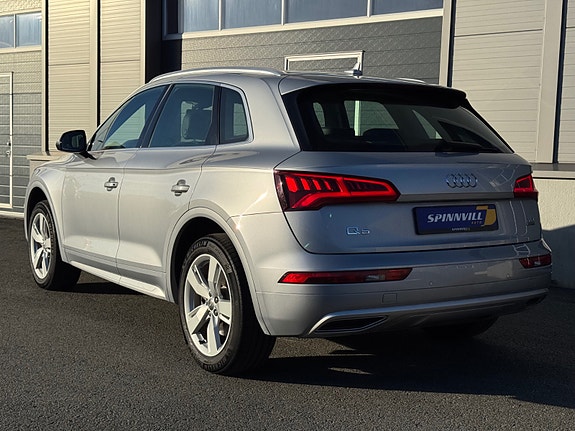 Audi Q5 5 of 30