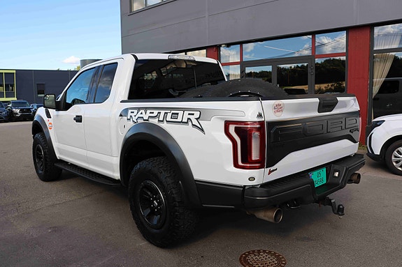 Ford F-150 5 of 30