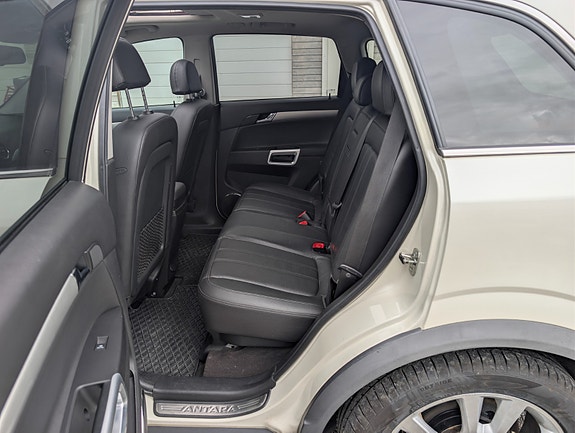 Opel Antara 18 of 30