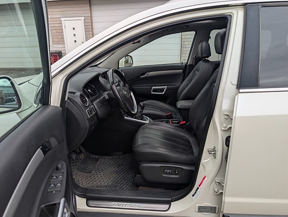 Opel Antara 10 of 30