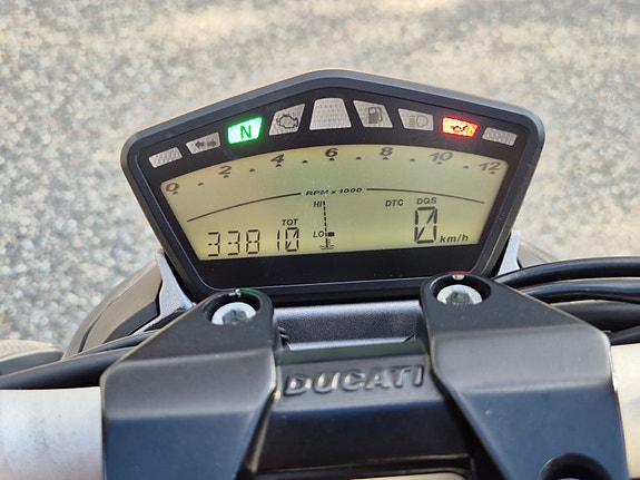 Ducati STREETFIGHTER 848 ** NY DESMOSERVICE UTFØRT/GARANTI ** 26 of 26