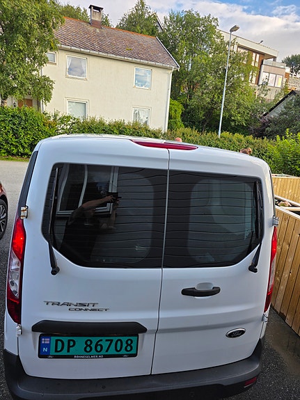 Ford Transit Connect 8 of 15