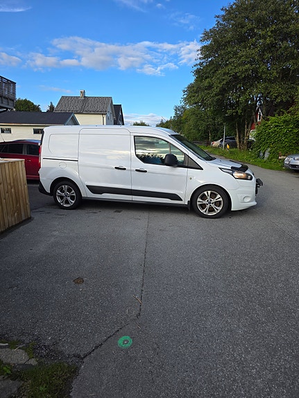 Ford Transit Connect 2 of 15