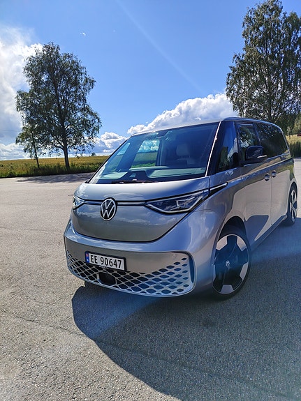 Volkswagen ID. Buzz 2 of 27