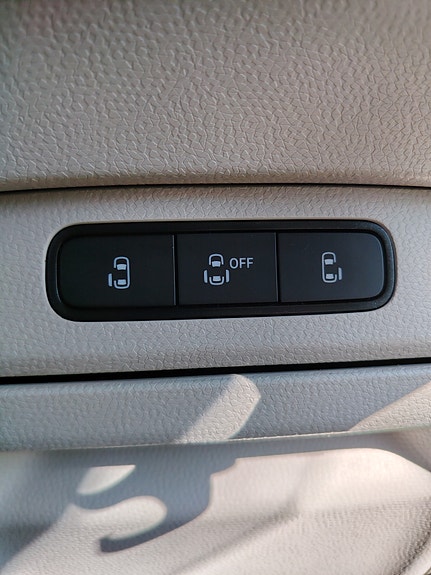 Volkswagen ID. Buzz 23 of 27