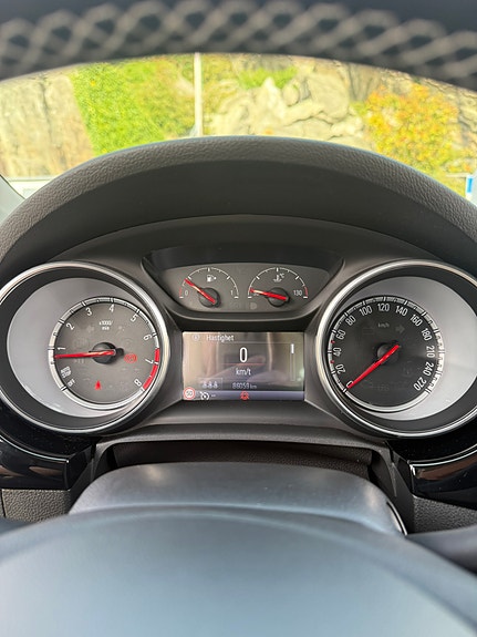Opel Astra 21 of 29