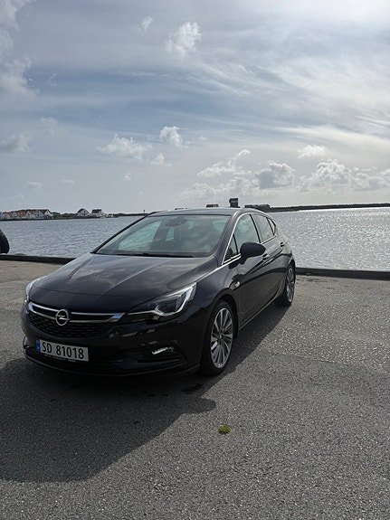 Opel Astra 3 of 29