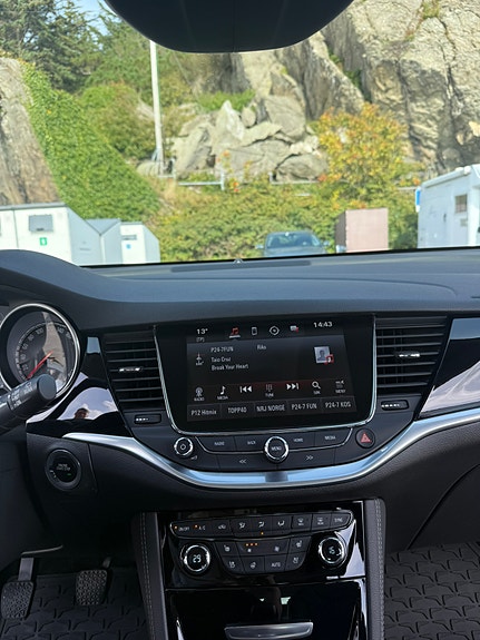 Opel Astra 19 of 29