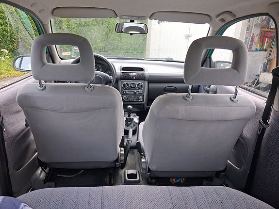 Opel Corsa 8 of 10