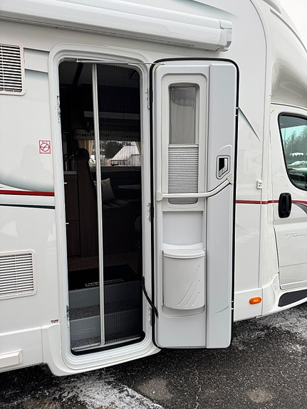 KABE X 780 LT  King Size HPC/ 2 enkle senger/ Alde/skinn ++ 13 of 30