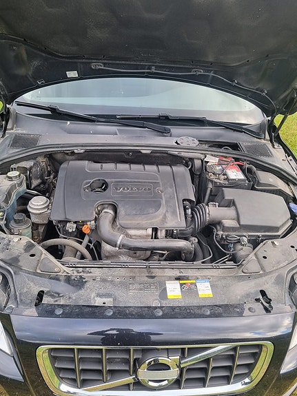 Volvo V70 7 of 11