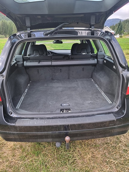 Volvo V70 10 of 11