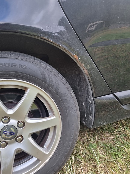 Volvo V70 6 of 11
