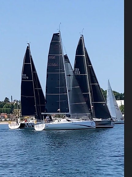 Jeanneau Sun Fast 3300 5 of 30