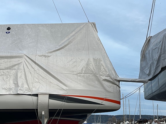 Jeanneau Sun Fast 3300 17 of 30