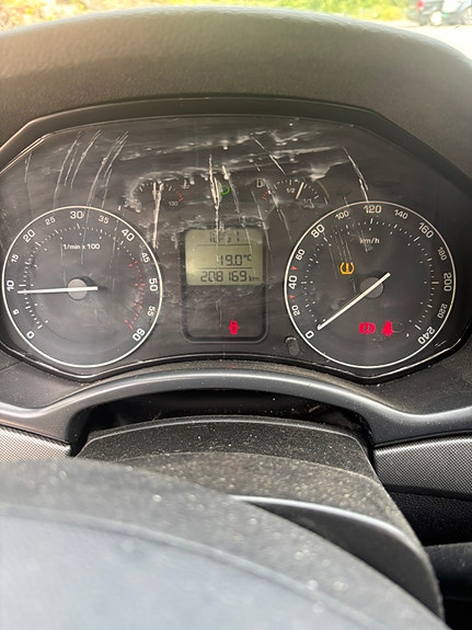 Skoda Octavia 10 of 17