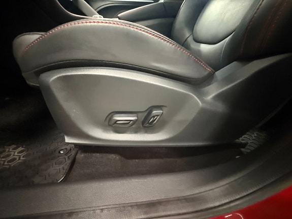MG ZS EV 16 of 24