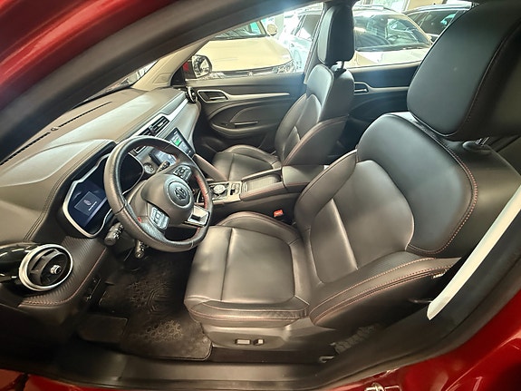 MG ZS EV 15 of 24