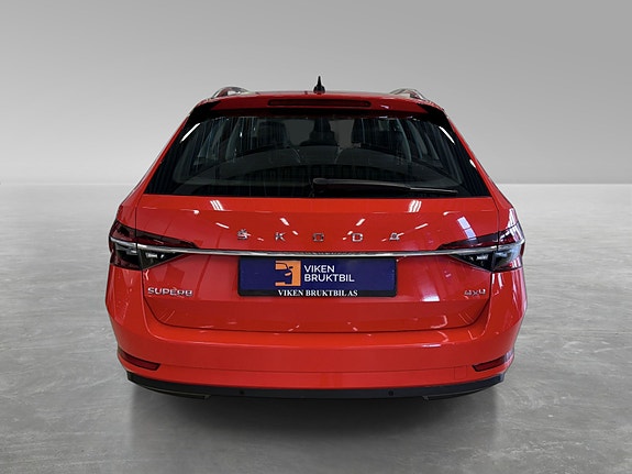 Skoda Superb 9 of 30