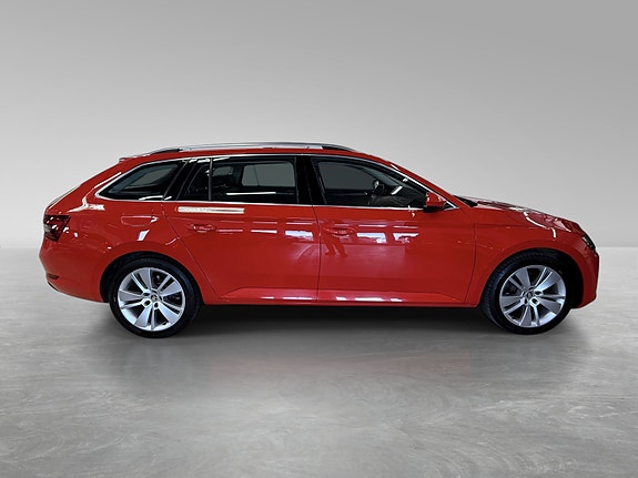 Skoda Superb 6 of 30