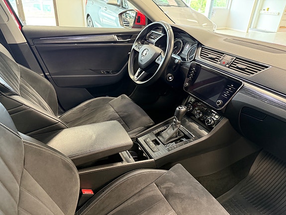 Skoda Superb 25 of 30