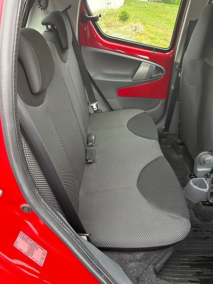 Toyota Aygo 13 of 17