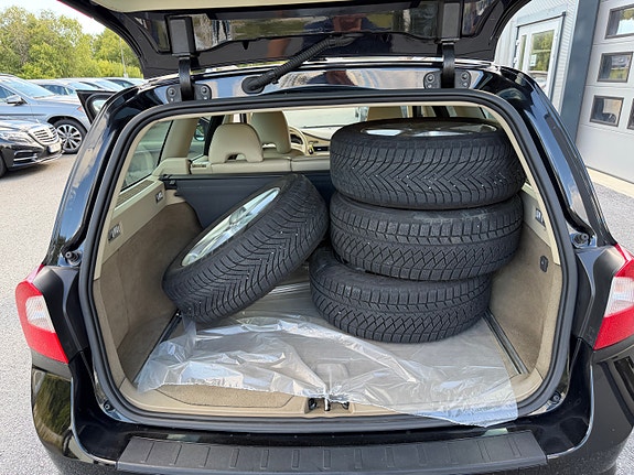 Volvo V70 23 of 23