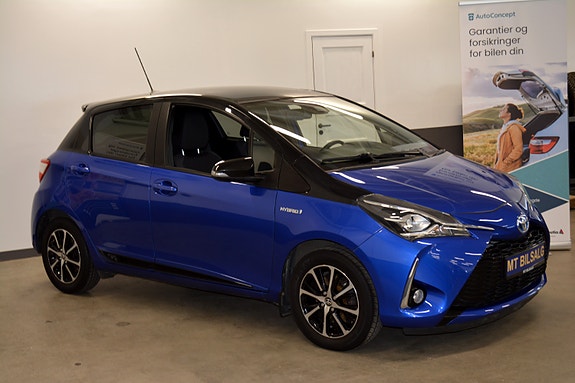 Toyota Yaris 2 of 28