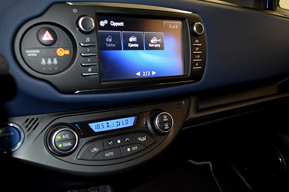 Toyota Yaris 20 of 28
