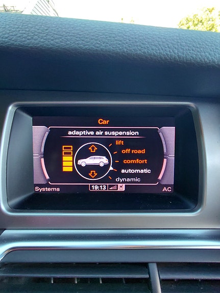 Audi Q7 8 of 20