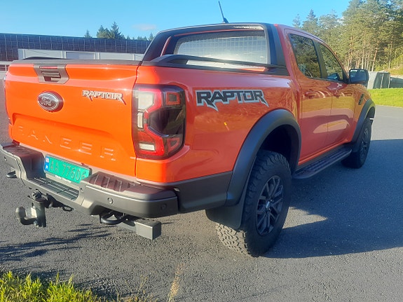 Ford Ranger Raptor 8 of 16