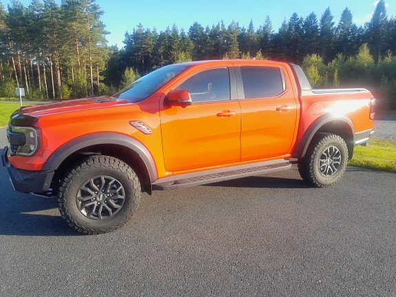 Ford Ranger Raptor 3 of 16