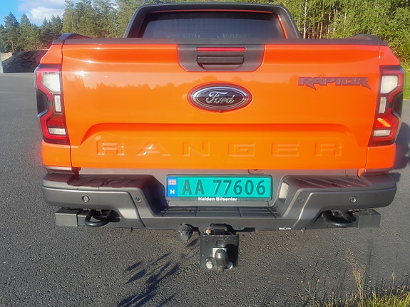 Ford Ranger Raptor 4 of 16