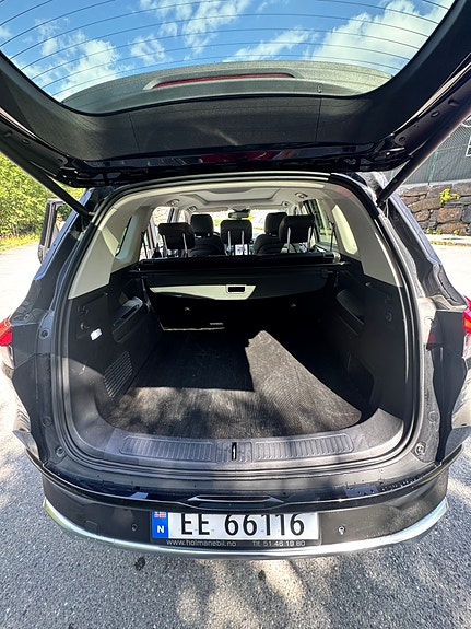Maxus Euniq 6 15 of 23