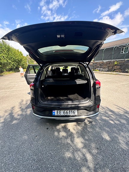 Maxus Euniq 6 16 of 23