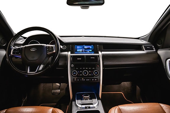 Land Rover Discovery Sport 4 of 30