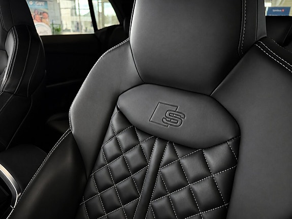 Audi SQ8 23 of 28